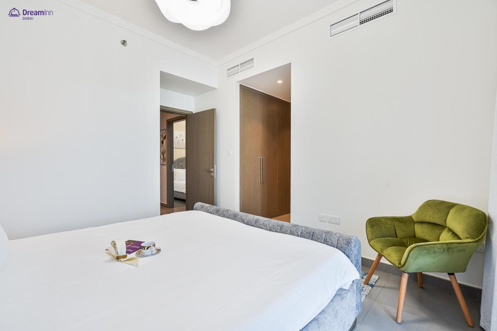 Dream - Creek Harbour Apartment Dubai
